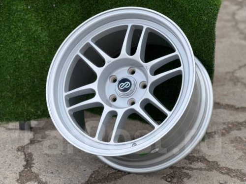Диск литой REPLICA ENKEI 10,5J18 PCD5*114,3 ET30 DIA73,1 Цвет (114279018)