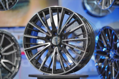 Диск литой REPLICA HRE 7,5J17 PCD5*100 ET35 DIA73,1 Цвет (130287596)